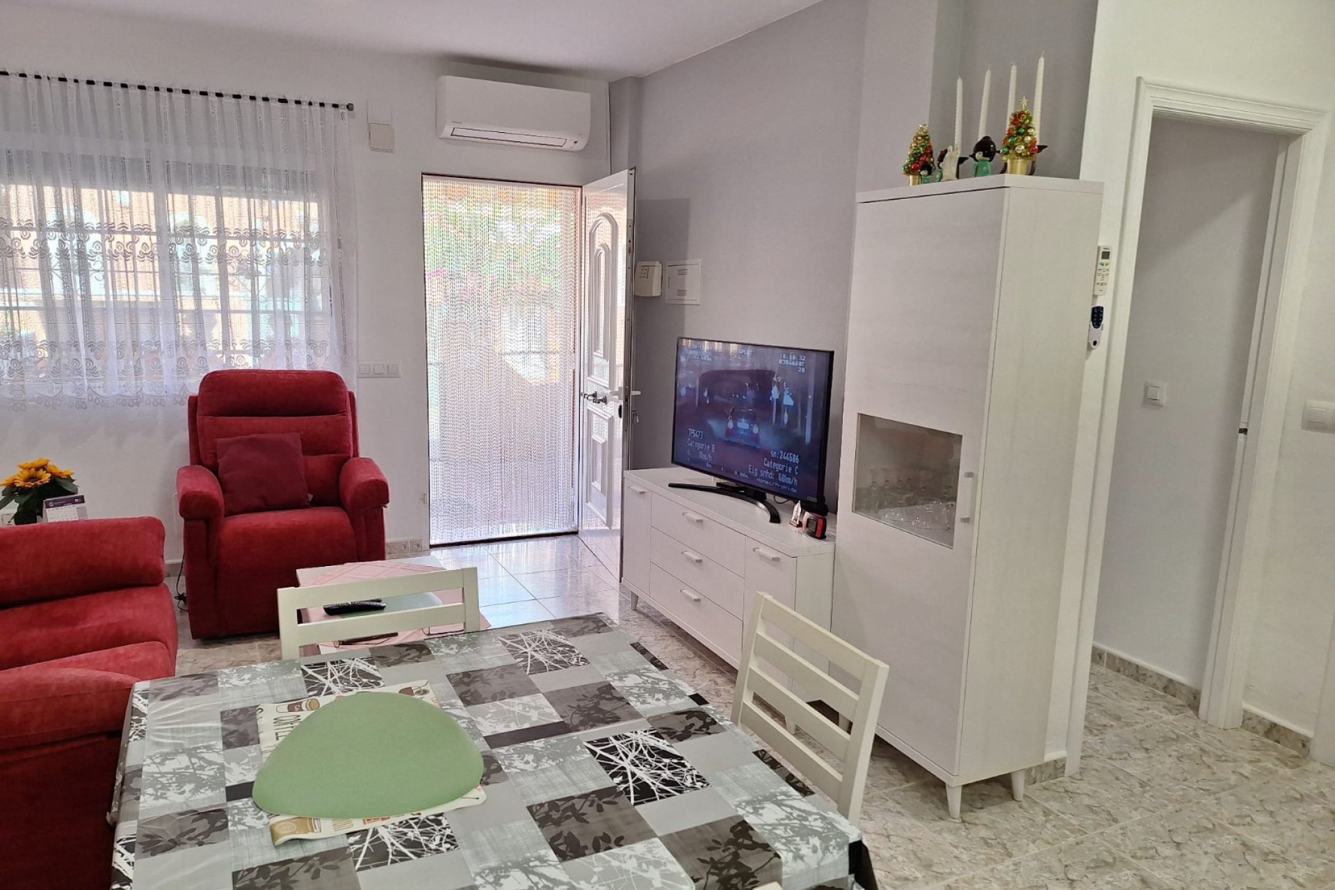 Перепродажа - Вилла - Orihuela Costa - Playa Flamenca