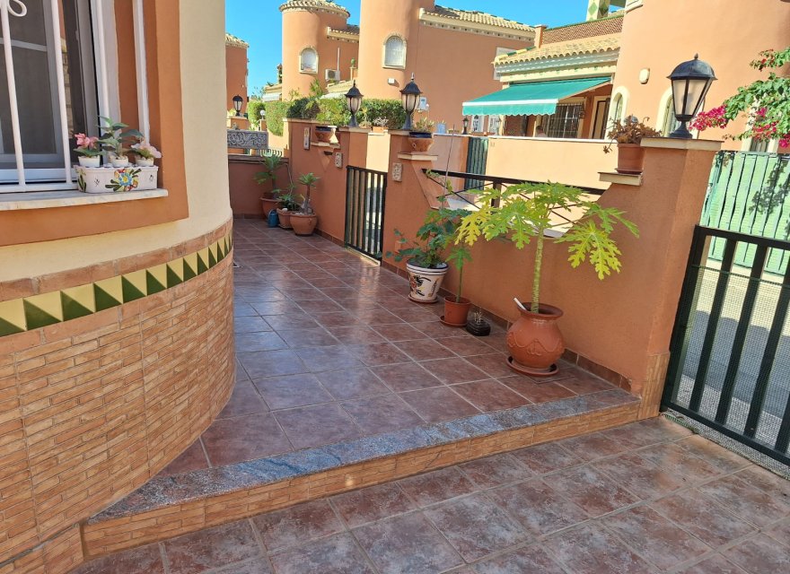 Перепродажа - Вилла - Orihuela Costa - Playa Flamenca