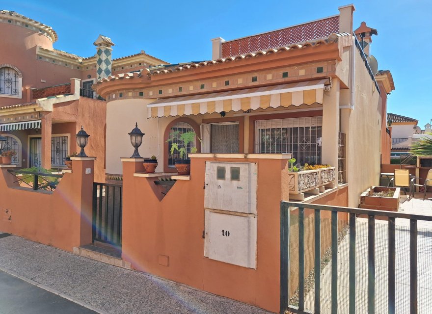 Перепродажа - Вилла - Orihuela Costa - Playa Flamenca