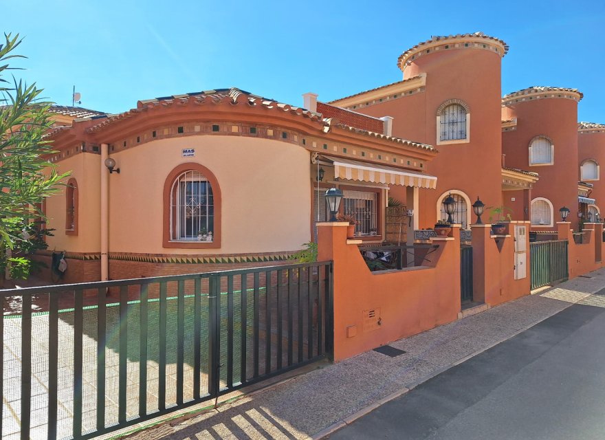 Перепродажа - Вилла - Orihuela Costa - Playa Flamenca