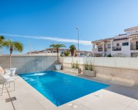 Перепродажа - Вилла - Orihuela Costa - Punta Prima