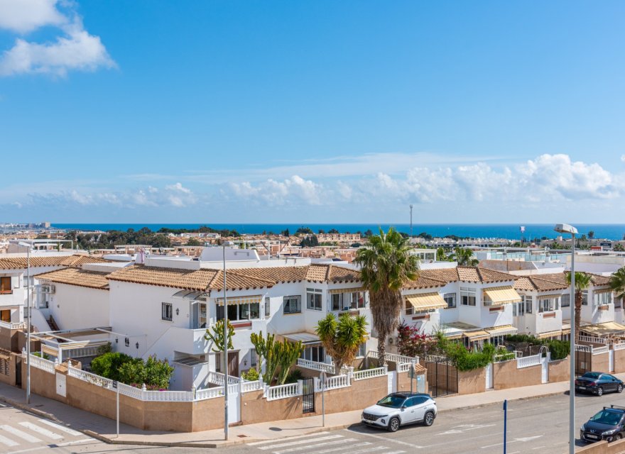 Перепродажа - Вилла - Orihuela Costa - Punta Prima