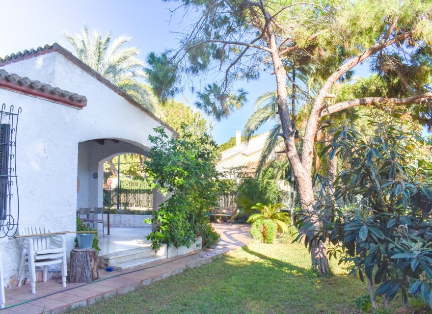 Перепродажа - Вилла - Orihuela Costa - Punta Prima