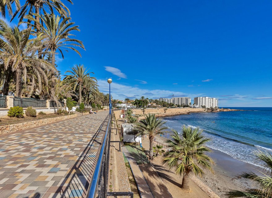 Перепродажа - Вилла - Orihuela Costa - Punta Prima