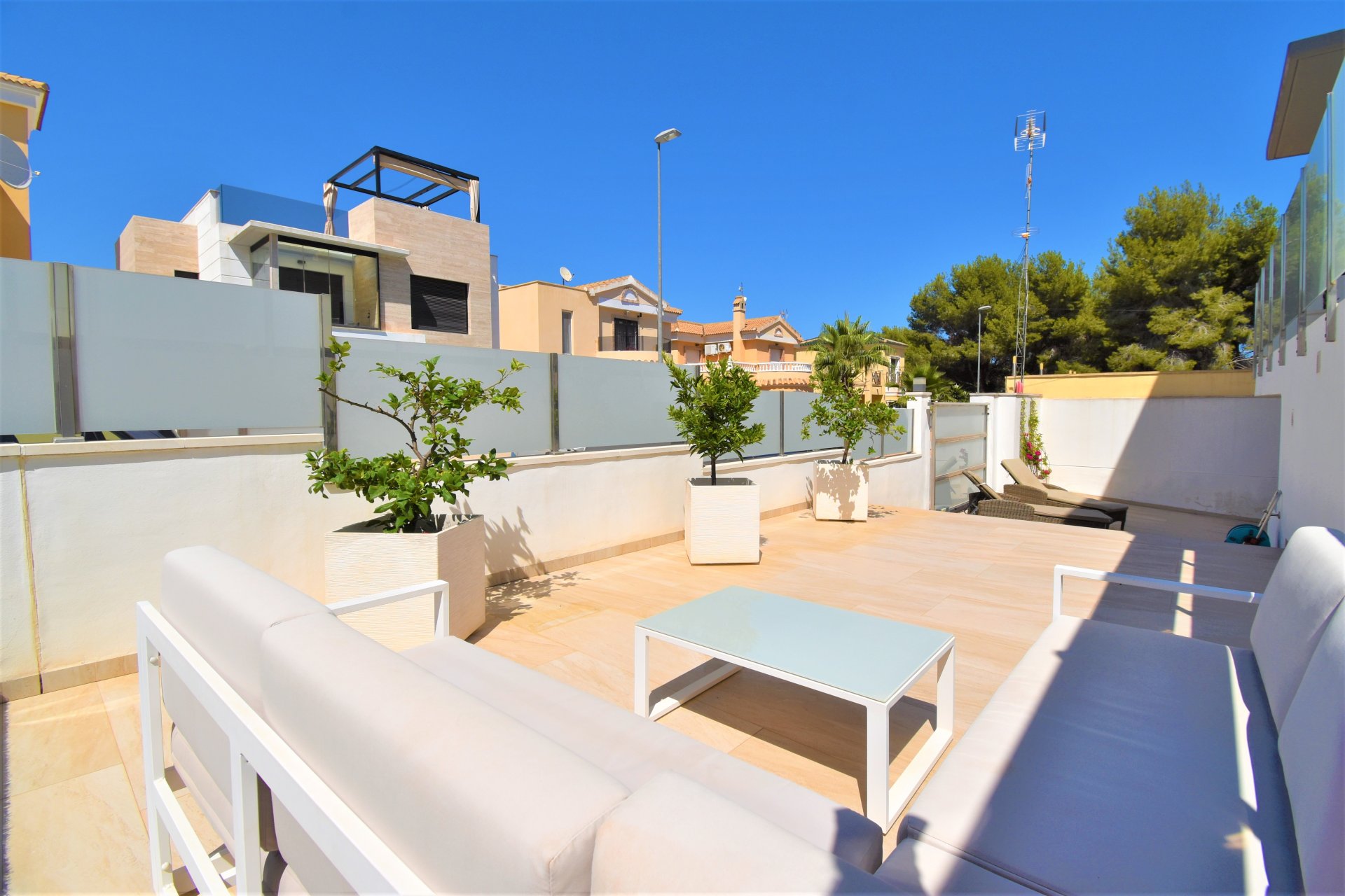 Перепродажа - Вилла - Orihuela Costa - Villamartín