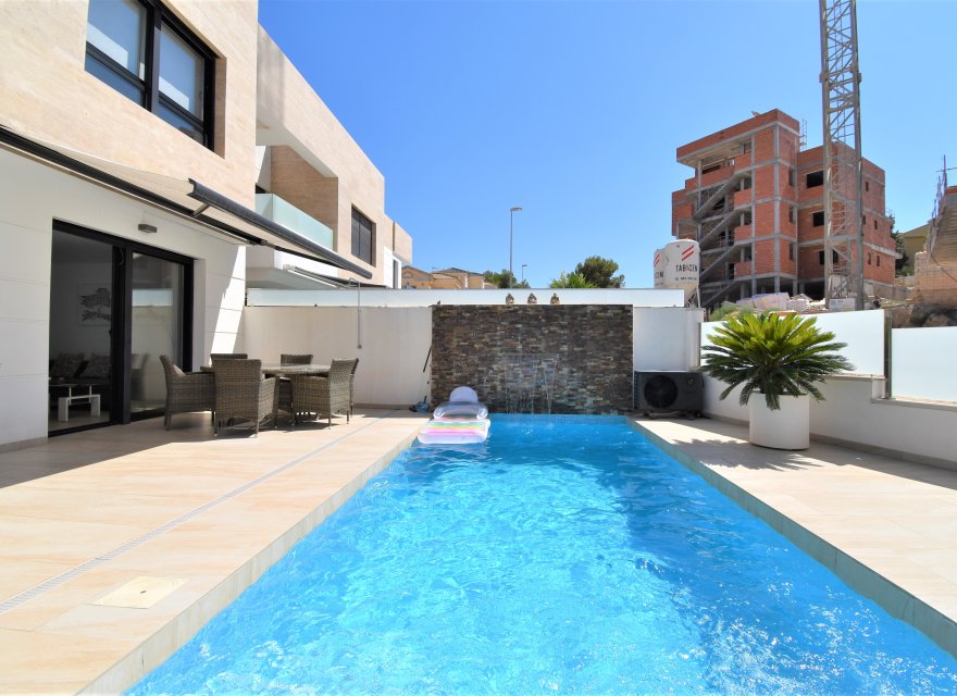 Перепродажа - Вилла - Orihuela Costa - Villamartín