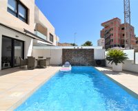 Перепродажа - Вилла - Orihuela Costa - Villamartín