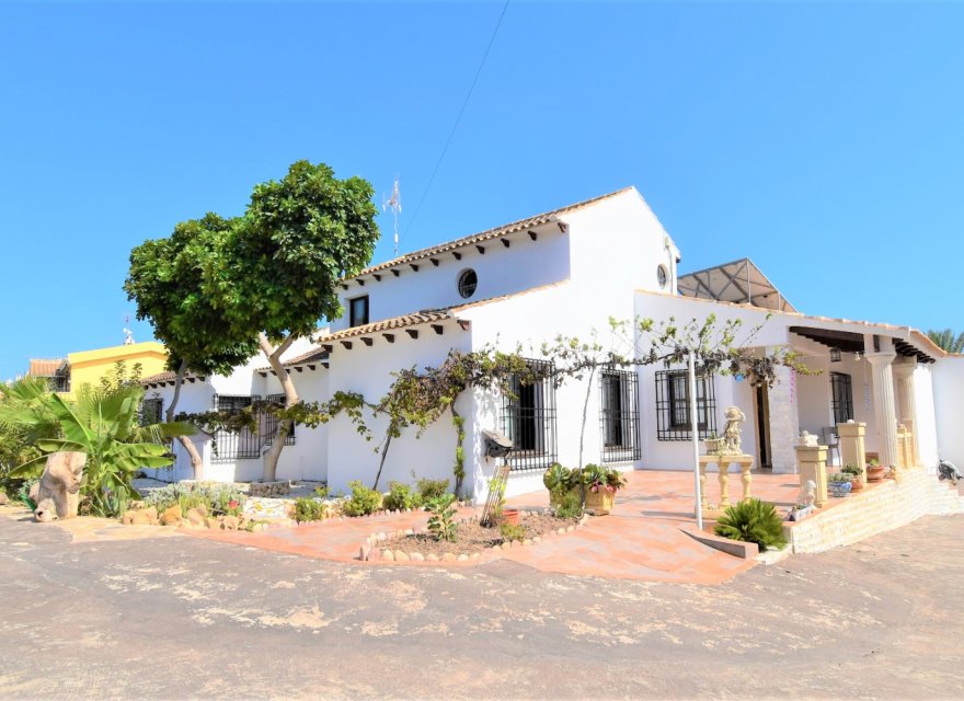 Перепродажа - Вилла - Orihuela Costa - Villamartín