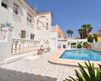 Перепродажа - Вилла - Orihuela Costa - Villamartín