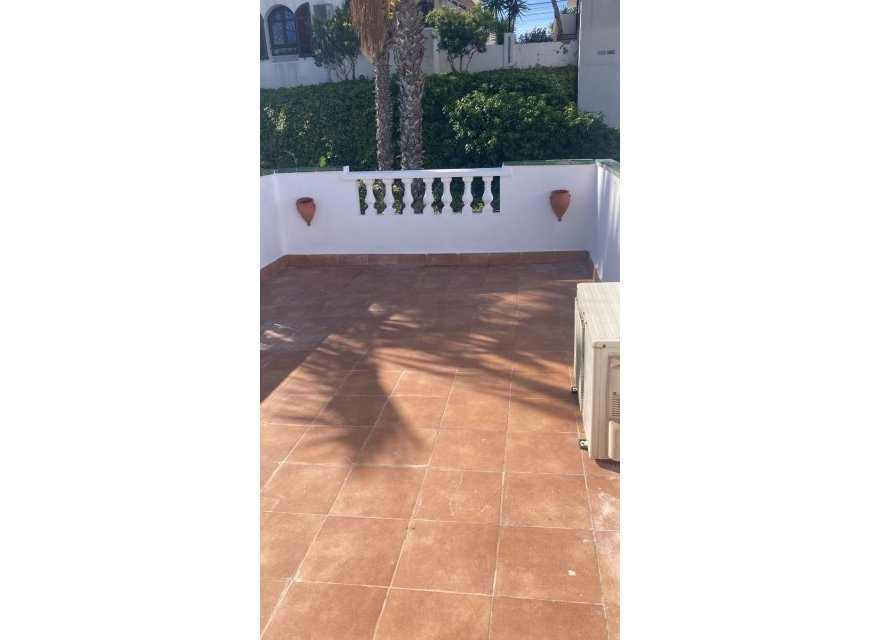 Перепродажа - Вилла - Orihuela Costa - Villamartín