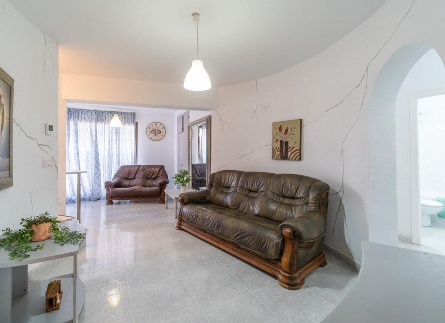 Перепродажа - Вилла - Orihuela Costa - Villamartín