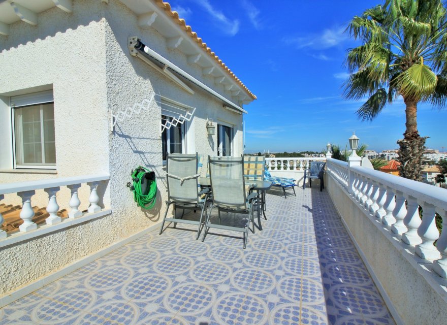 Перепродажа - Вилла - Orihuela Costa - Villamartin