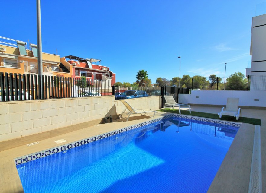 Перепродажа - Вилла - Orihuela Costa - Villamartin