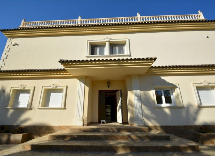 Перепродажа - Вилла - Ориуэла Коста - Cabo Roig