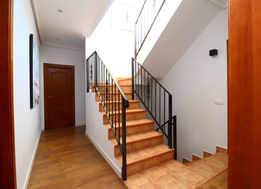 Перепродажа - Вилла - Ориуэла Коста - Campoamor