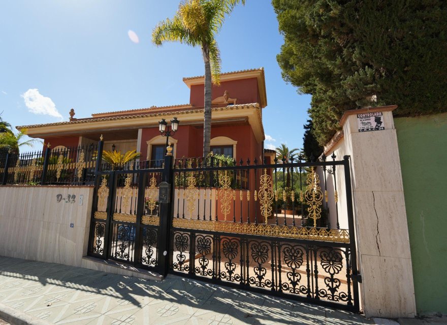 Перепродажа - Вилла - Ориуэла Коста - Campoamor