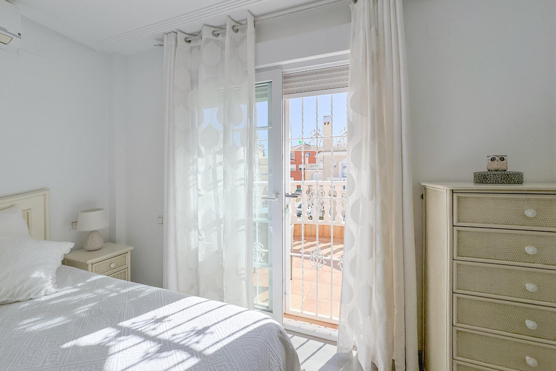 Перепродажа - Вилла - Ориуэла Коста - Los Almendros-la Florida