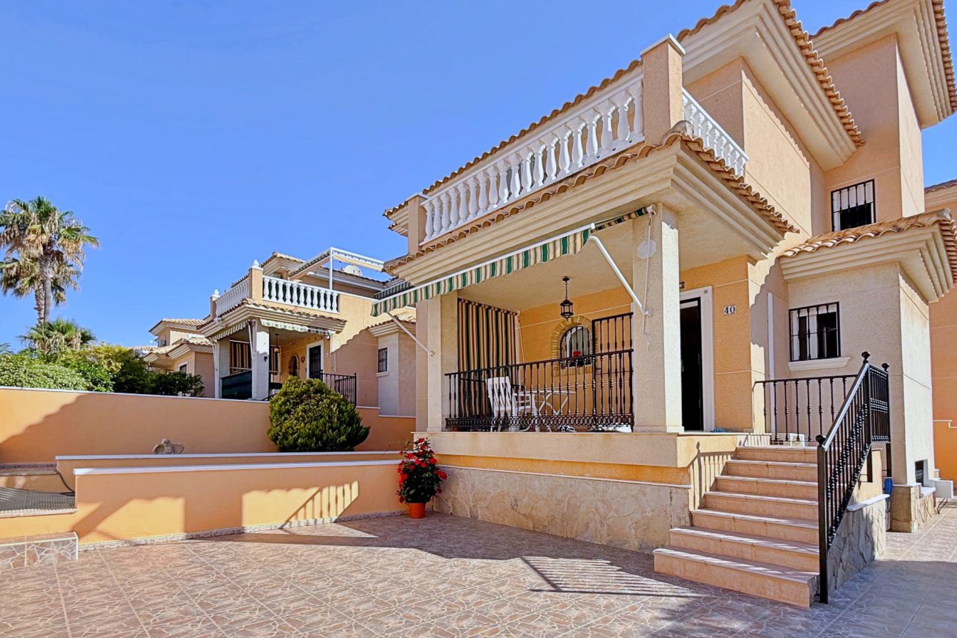 Перепродажа - Вилла - Ориуэла Коста - Orihuela Costa