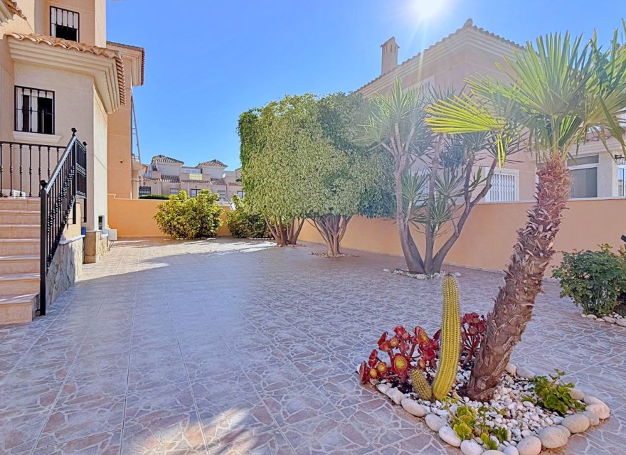 Перепродажа - Вилла - Ориуэла Коста - Orihuela Costa