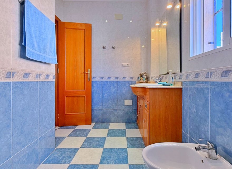Перепродажа - Вилла - Ориуэла Коста - Orihuela Costa