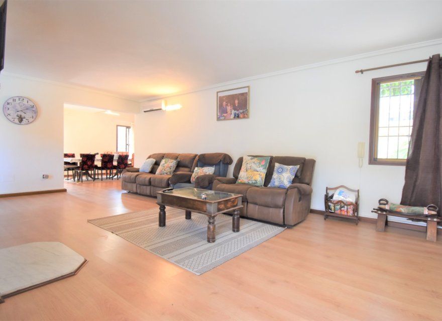 Перепродажа - Вилла - Ориуэла Коста - Villamartín