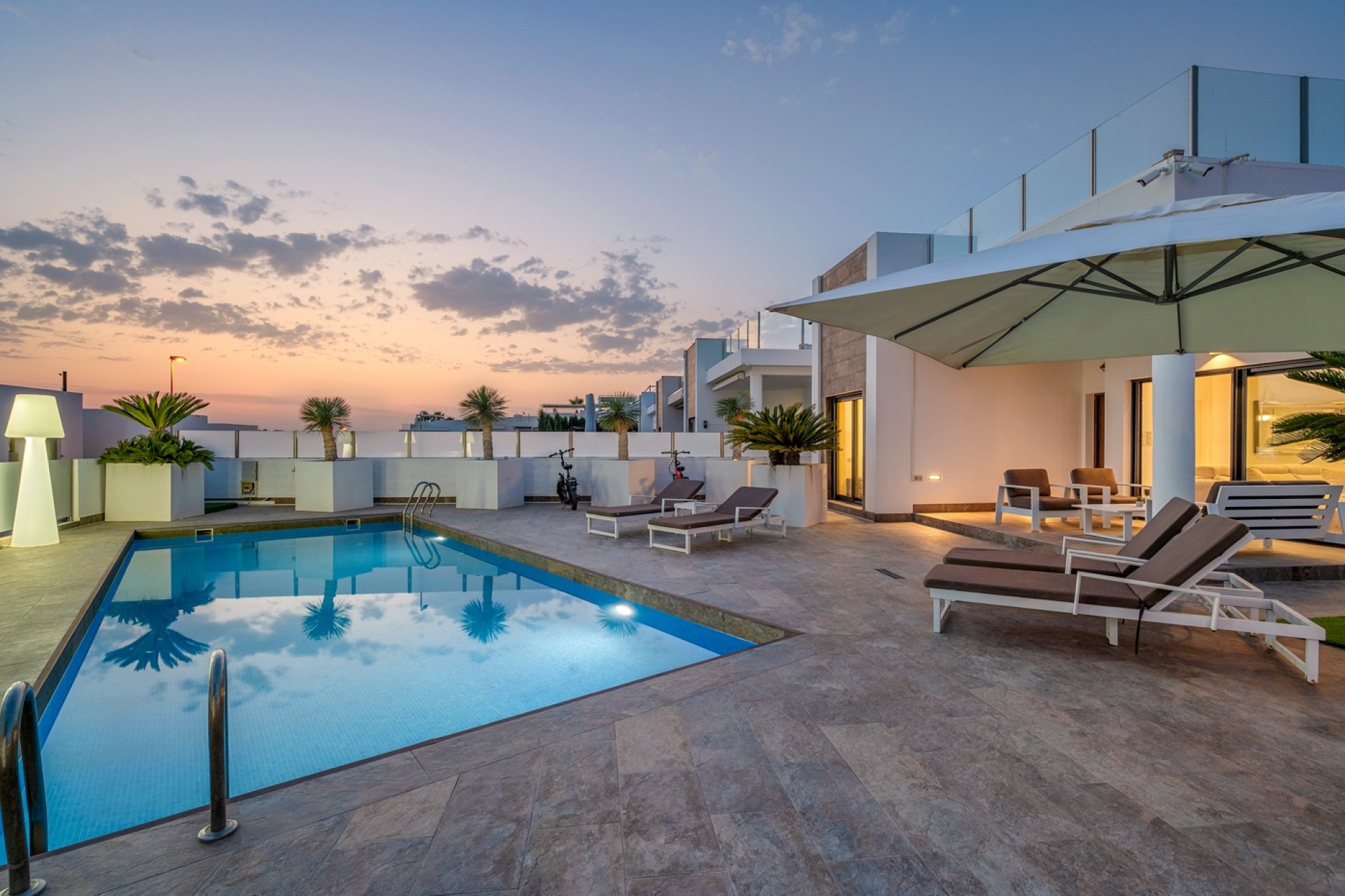 Перепродажа - Вилла - Ориуэла Коста - Villamartín