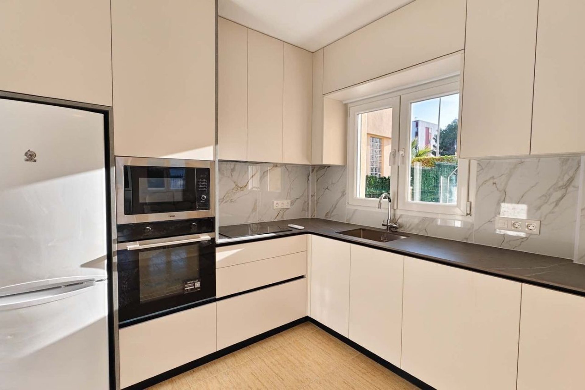 Перепродажа - Вилла - Ориуэла Коста - Villamartin