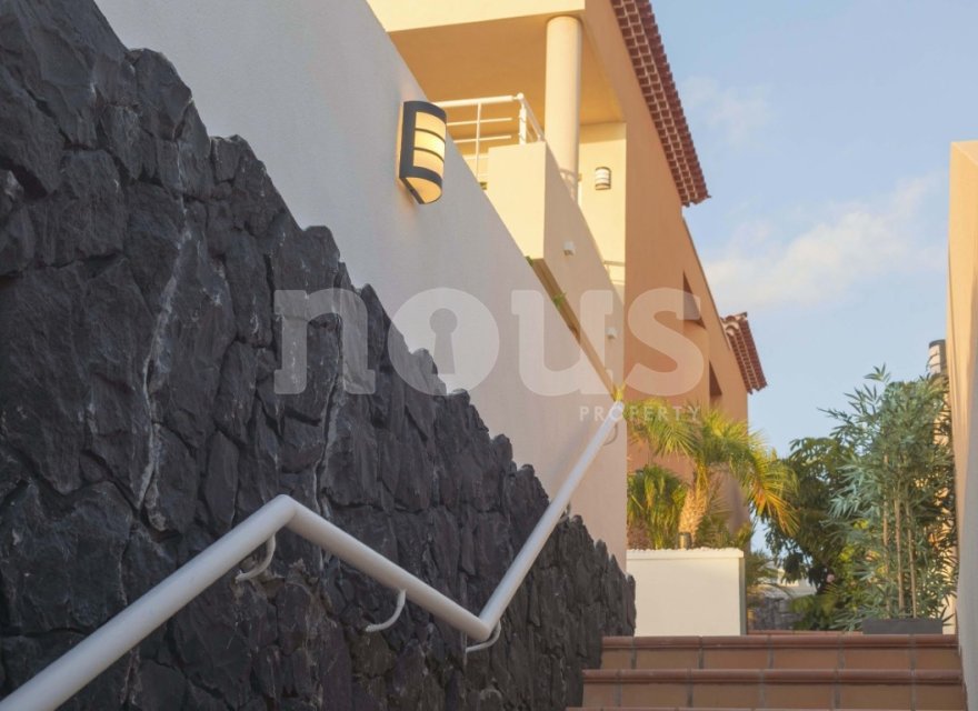 Перепродажа - Вилла - Puerto Santiago - Eurohouse