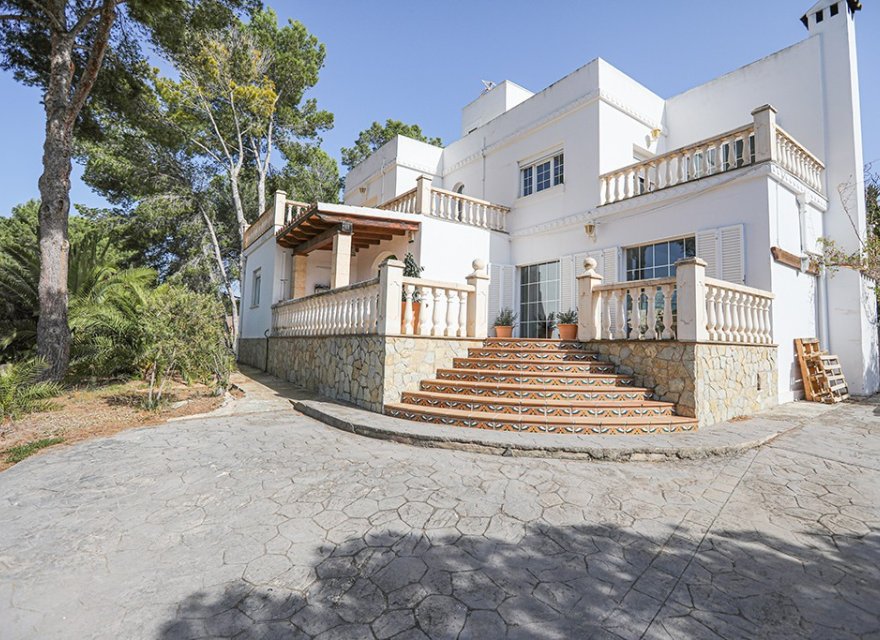 Перепродажа - Вилла - Santa Ponsa