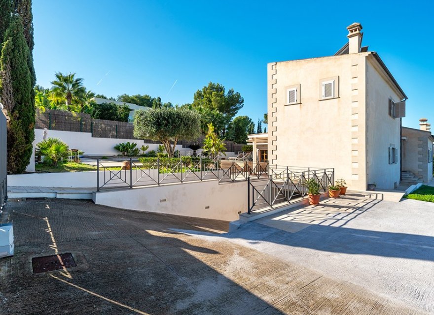 Перепродажа - Вилла - Santa Ponsa