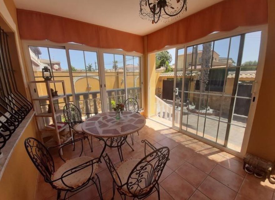 Перепродажа - Вилла - Torrevieja - Aguas nuevas 1