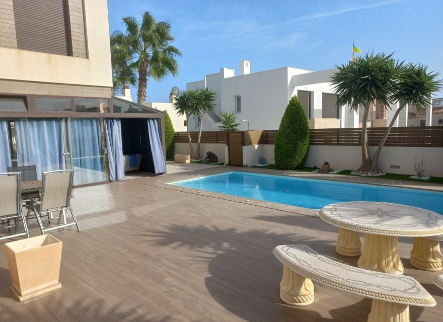 Перепродажа - Вилла - Torrevieja - Aguas Nuevas