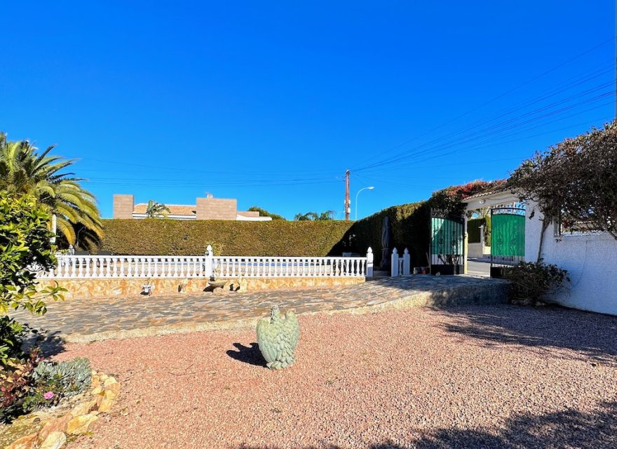 Перепродажа - Вилла - Torrevieja - El Chaparral