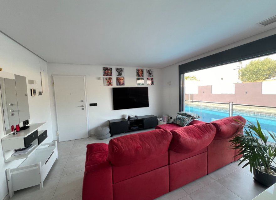 Перепродажа - Вилла - Torrevieja - El Chaparral