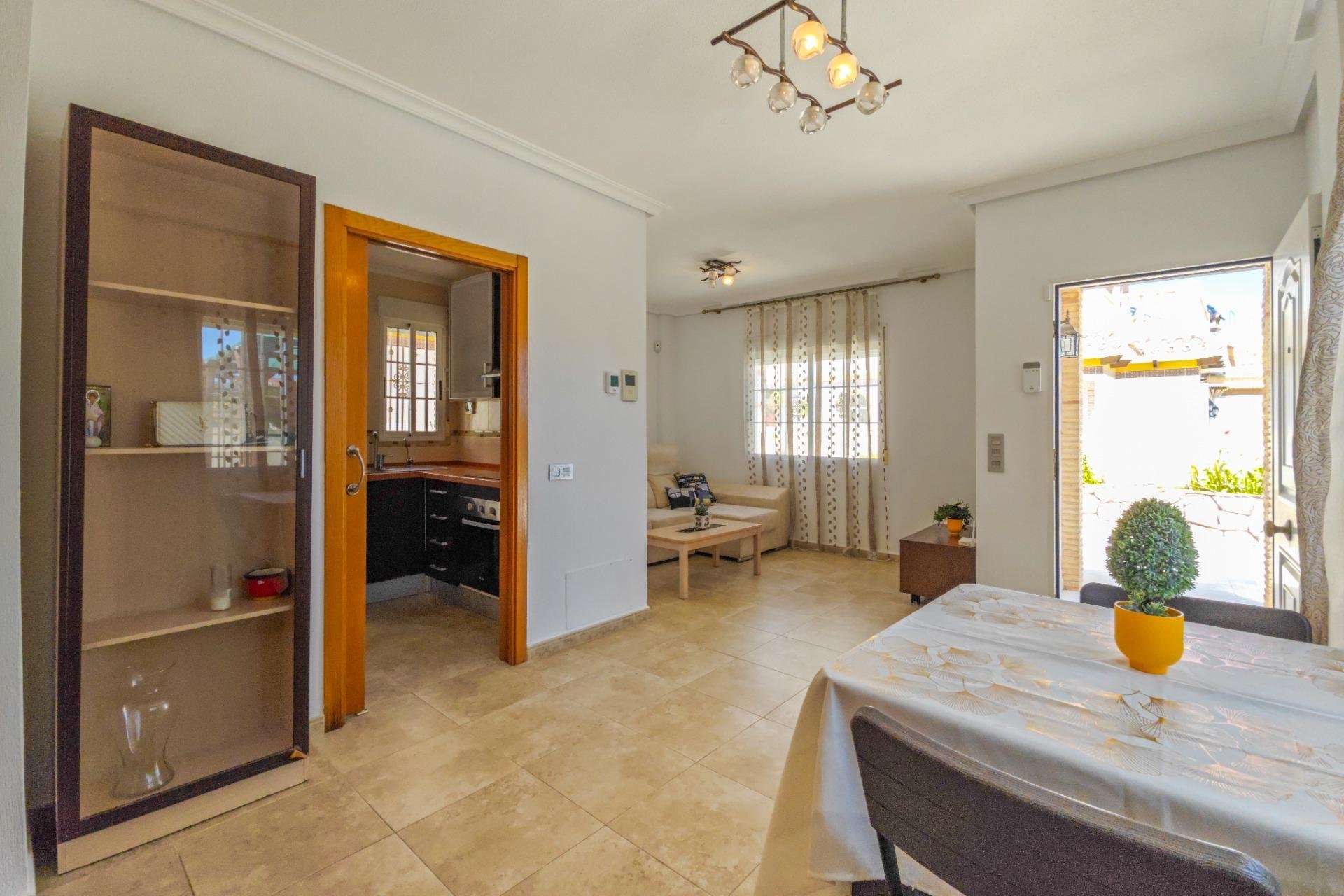 Перепродажа - Вилла - Torrevieja - La Mata