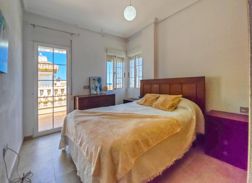 Перепродажа - Вилла - Torrevieja - La Mata