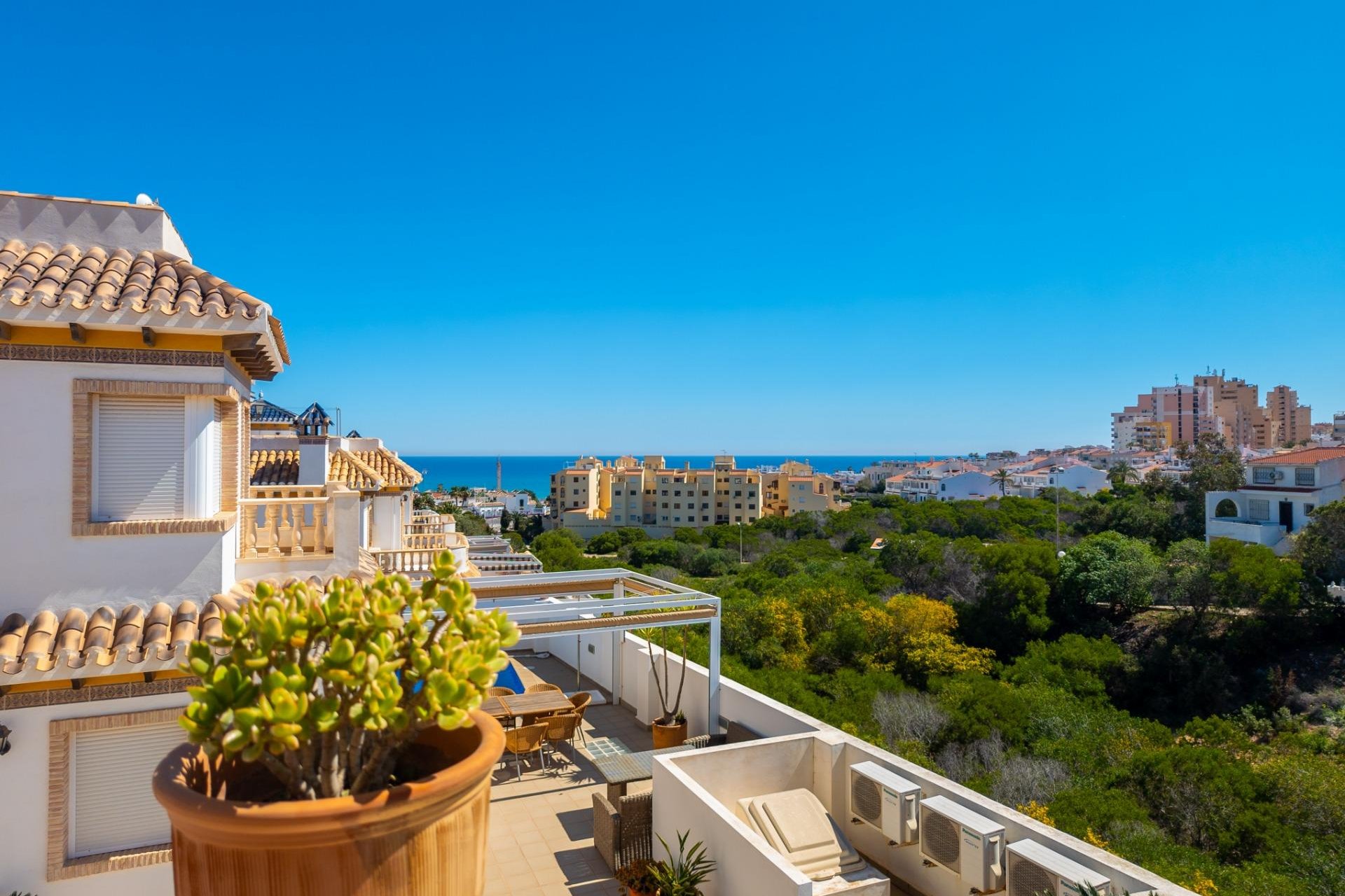 Перепродажа - Вилла - Torrevieja - La Mata