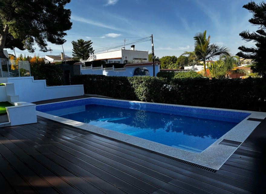 Перепродажа - Вилла - Torrevieja - Los Balcones