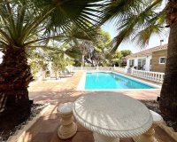 Перепродажа - Вилла - Torrevieja - Los Balcones