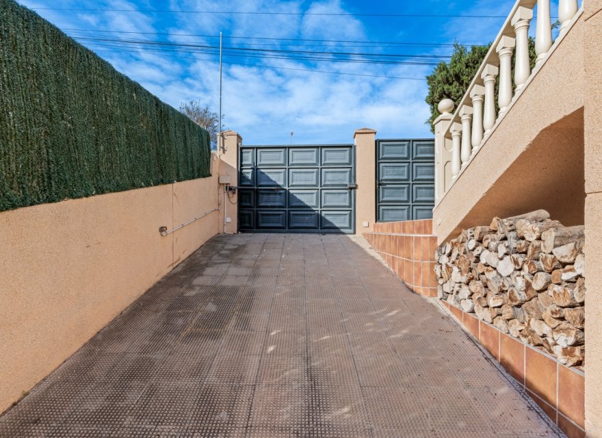 Перепродажа - Вилла - Torrevieja - Los Balcones