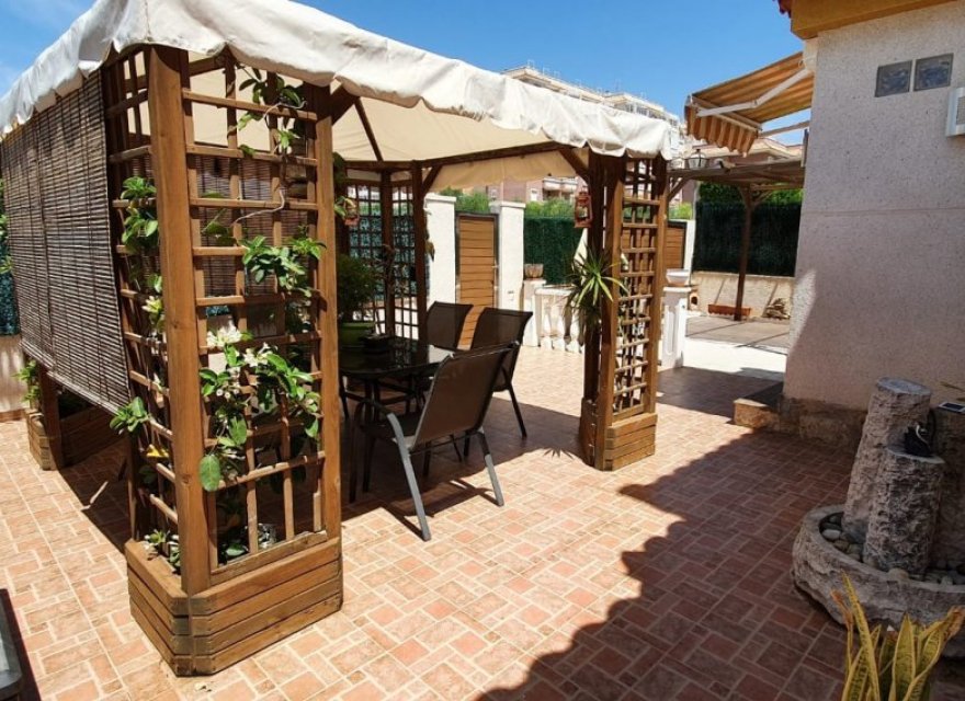 Перепродажа - Вилла - Torrevieja - Torre la mata