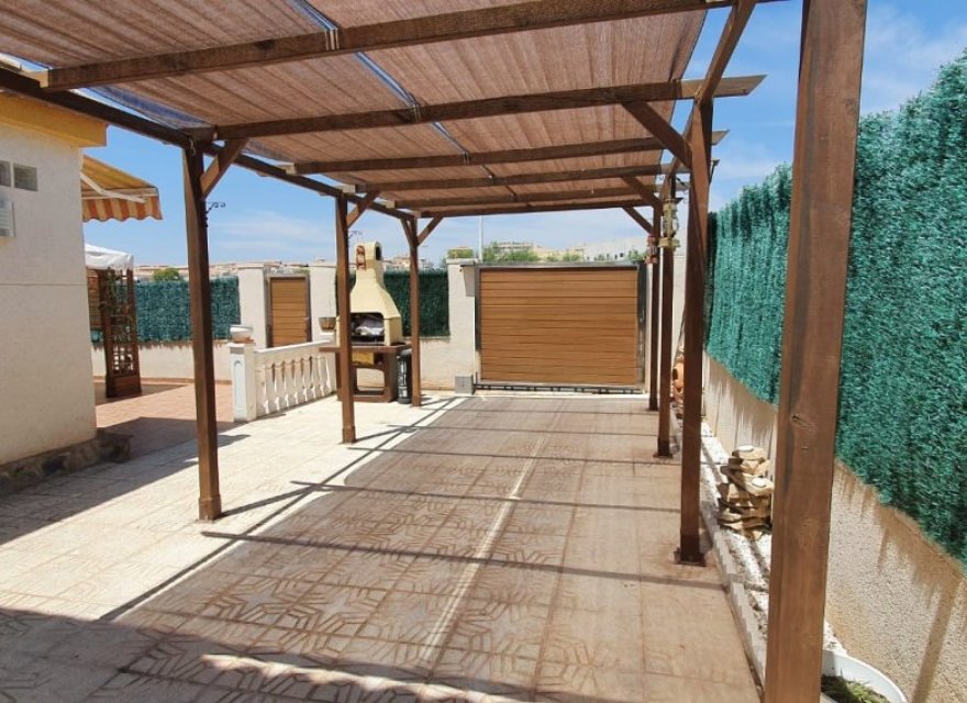 Перепродажа - Вилла - Torrevieja - Torre la mata