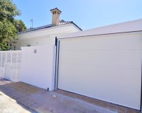Перепродажа - Вилла - Torrevieja - Torreta