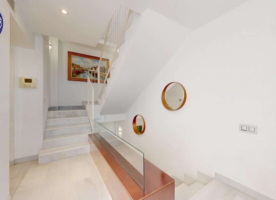 Перепродажа - Вилла - Valencia