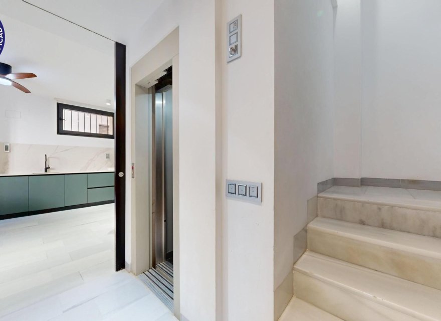 Перепродажа - Вилла - Valencia