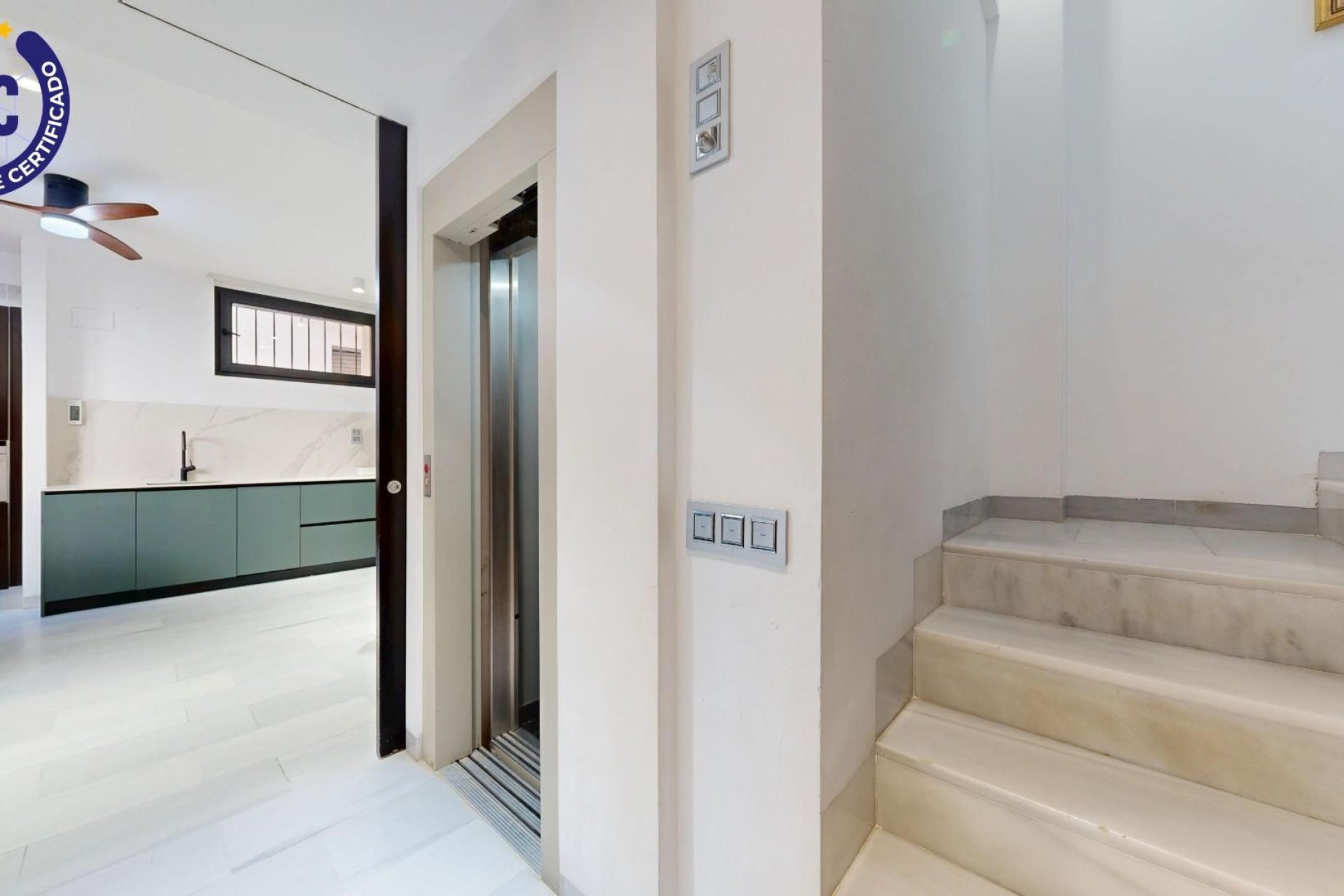 Перепродажа - Вилла - Valencia