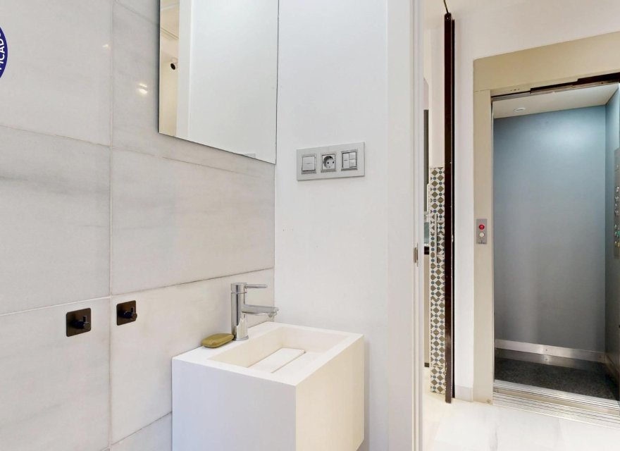 Перепродажа - Вилла - Valencia