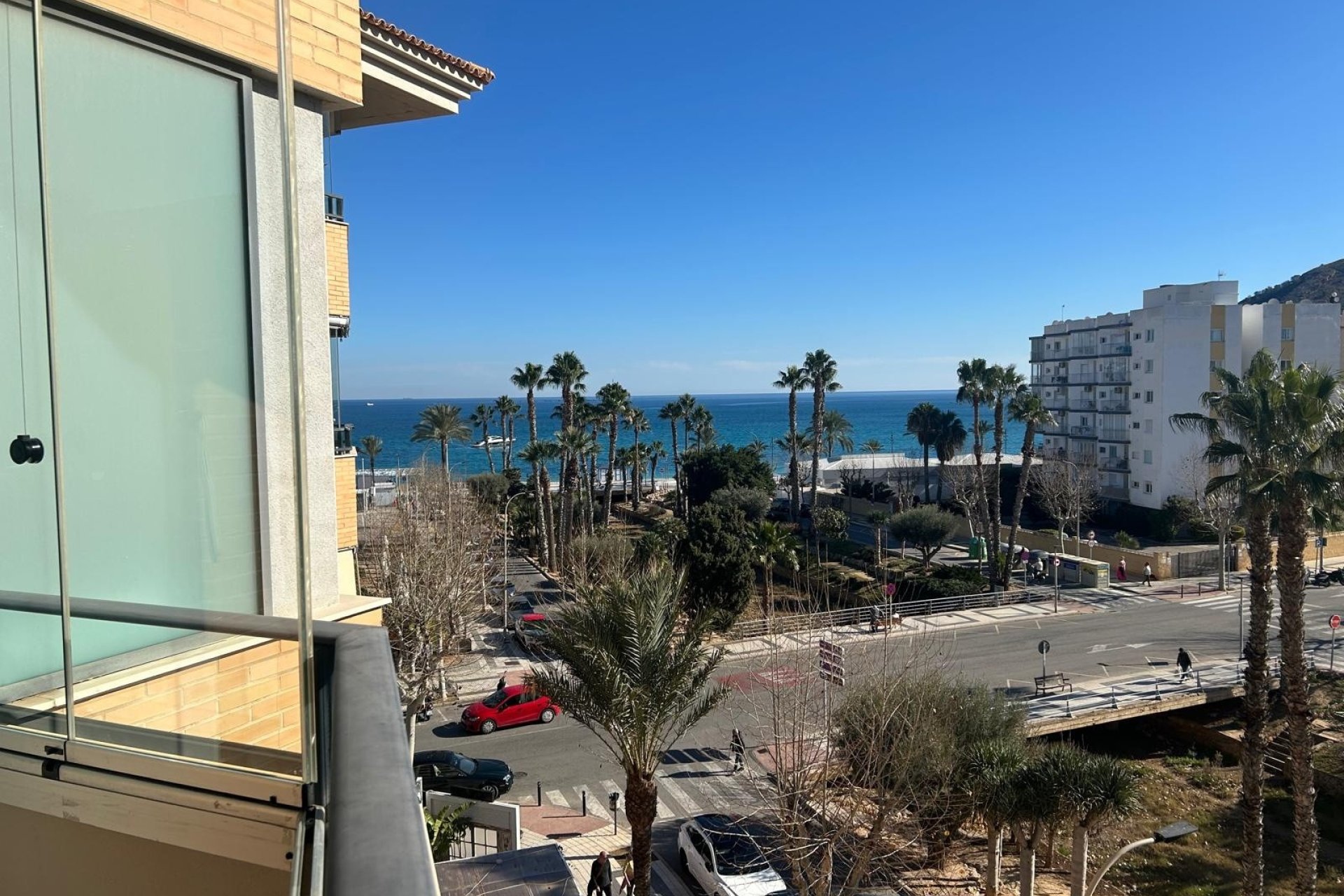 Resale - Apartment - Albir  - Albir