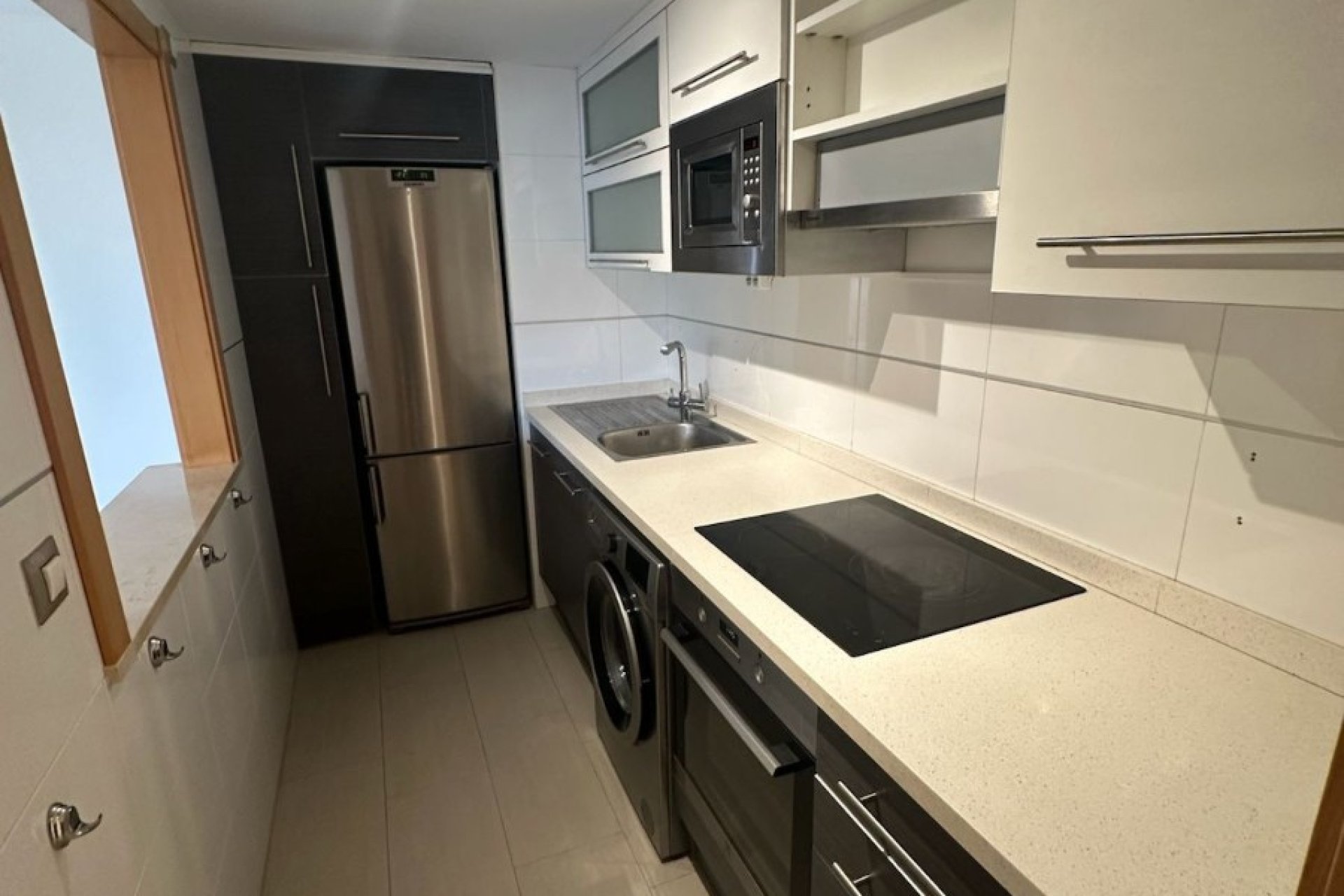 Resale - Apartment - Albir  - Albir