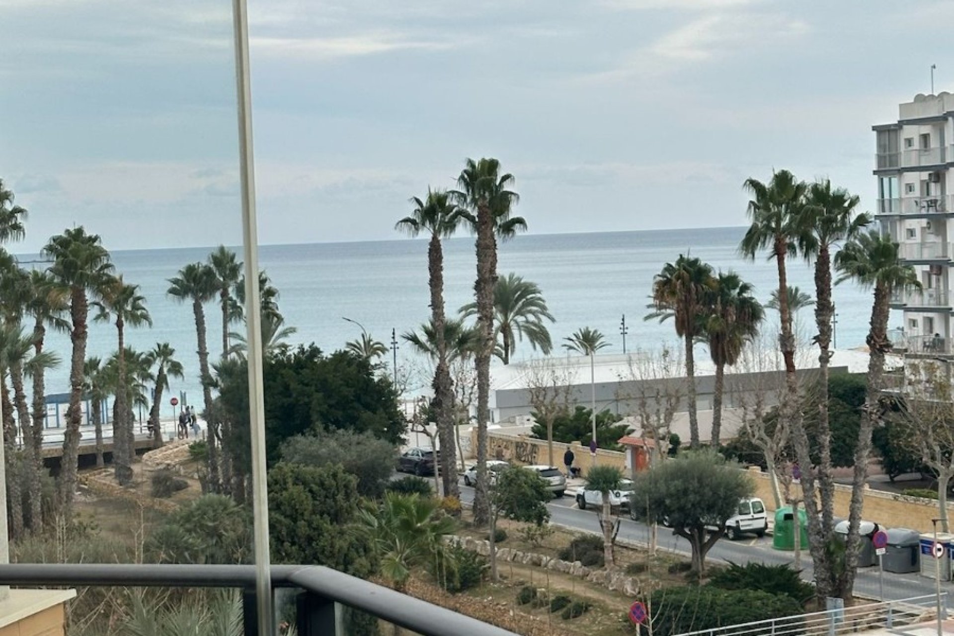 Resale - Apartment - Albir  - Albir